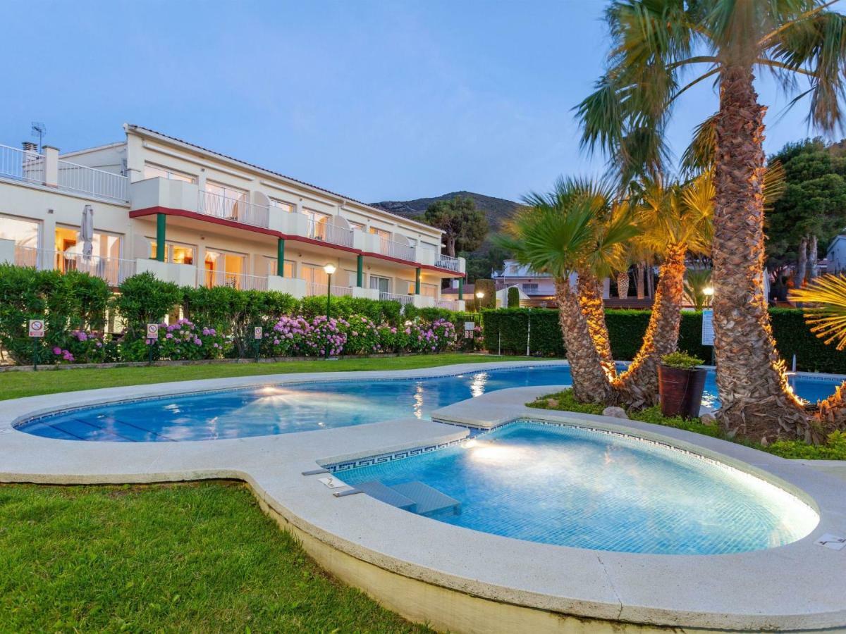 Apartment Palmiers I-1 By Interhome Llança Εξωτερικό φωτογραφία